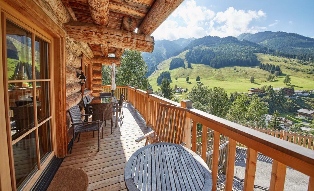 Вилла Chalets Blockhaus Saalbach By Holidayflats24 Экстерьер фото